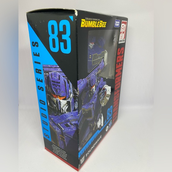 Transformers Studio Series Soundwave Action Figure by Hasbro - Picture 2 of 5